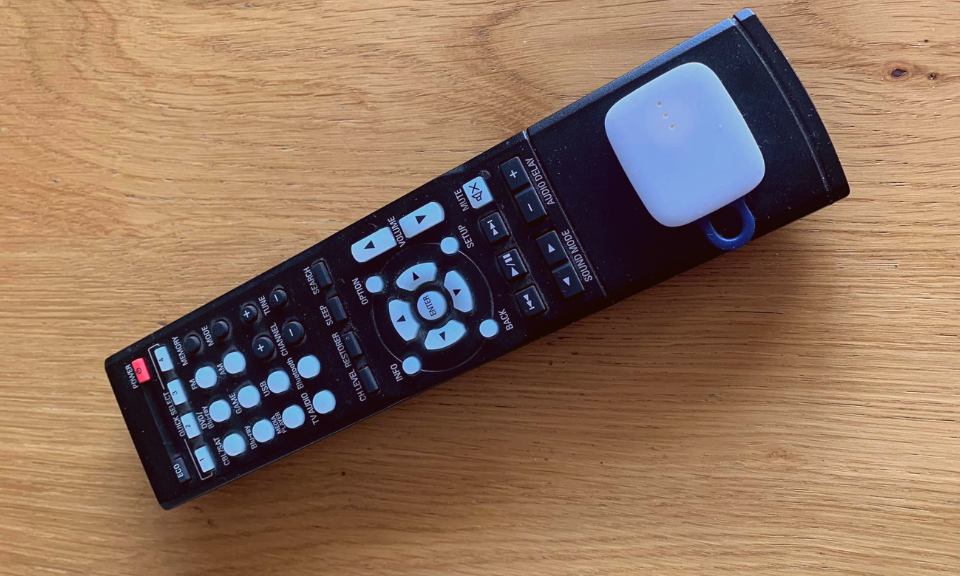 Jak znaleźć pilot do telewizora z notiOne?